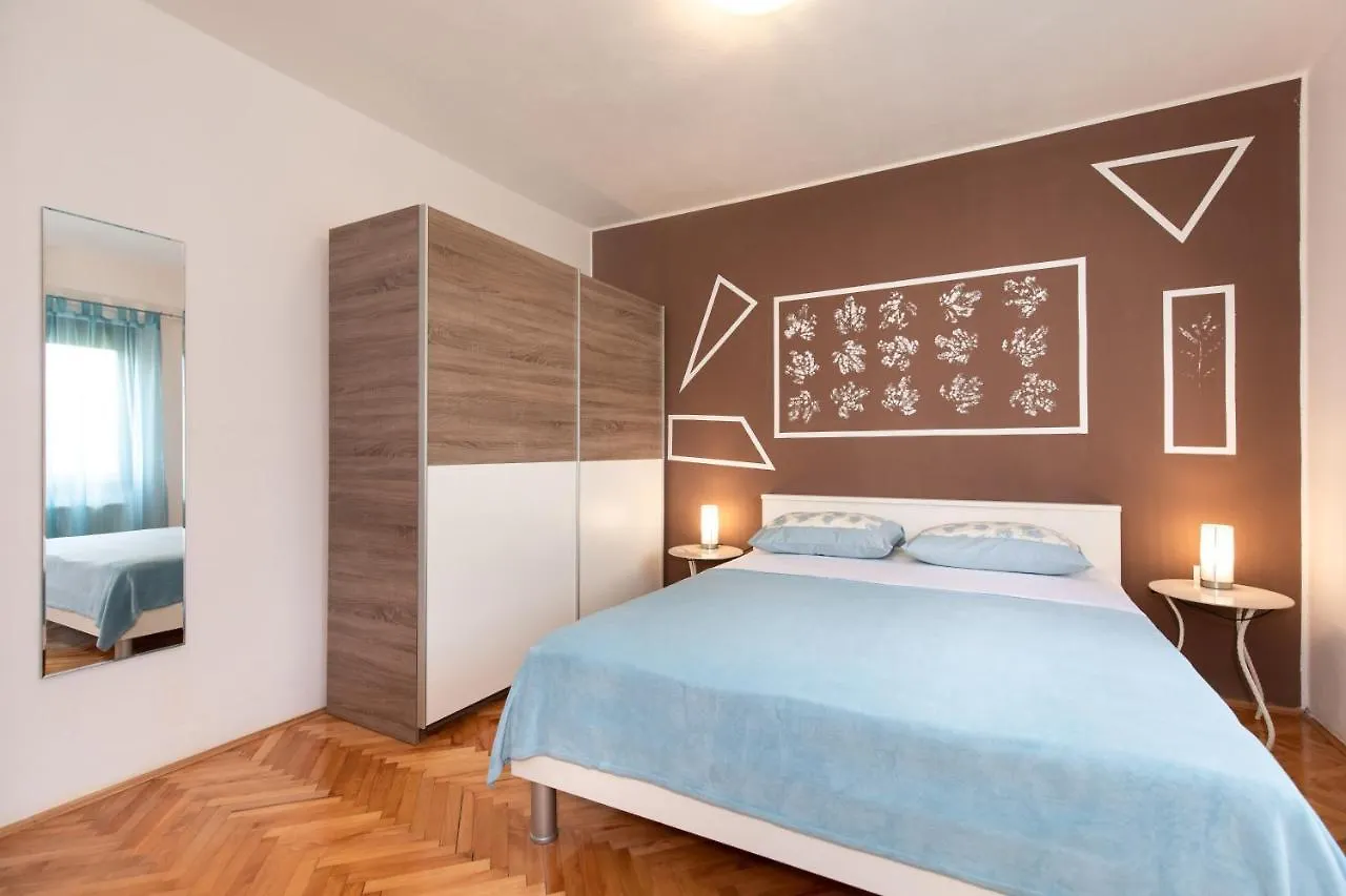 Apartment Linda Vrbnik